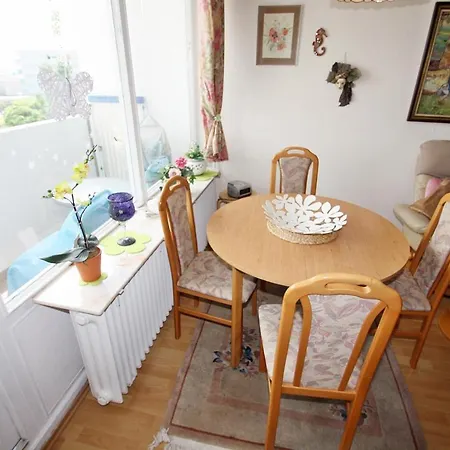 Apartment K05-003 *
